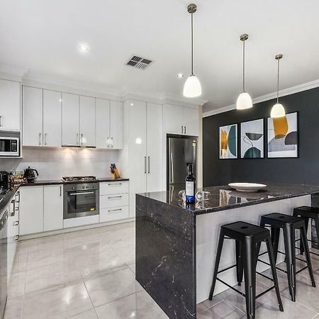 Accommodation On Lansell 2 مونت غامبير المظهر الخارجي الصورة