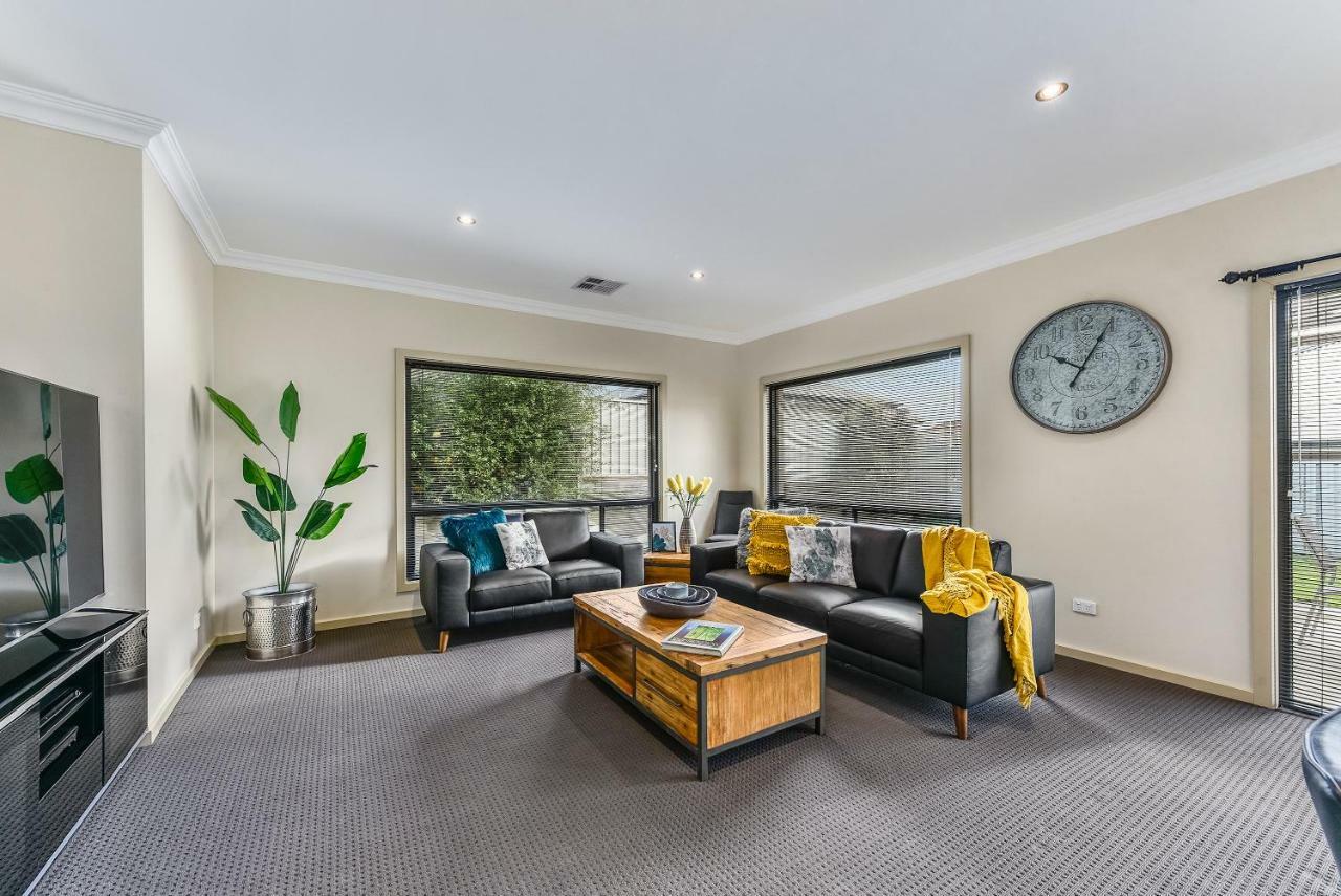 Accommodation On Lansell 2 مونت غامبير المظهر الخارجي الصورة